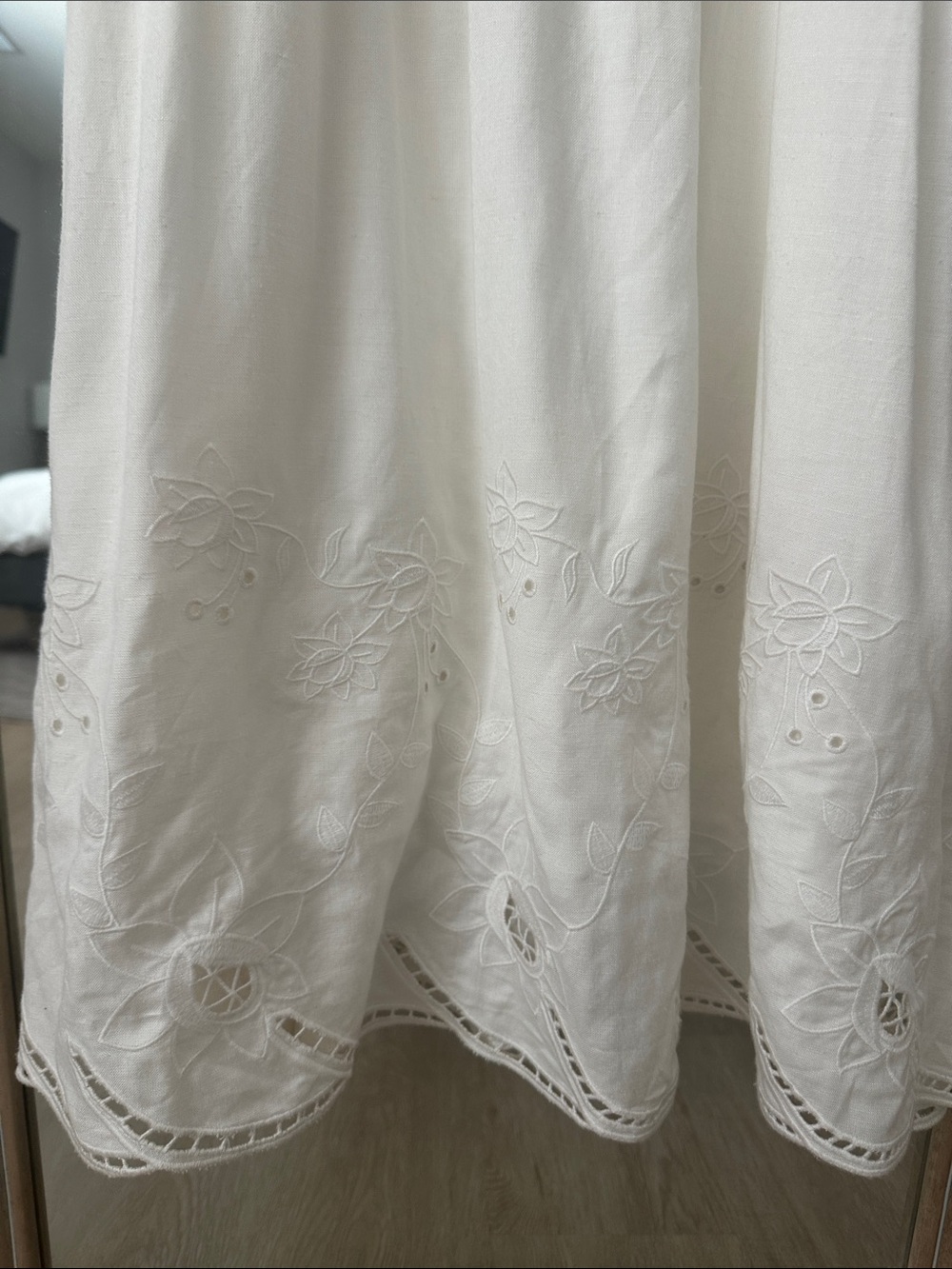 ASTR the Label White Midi Dress - Picture 3 of 4